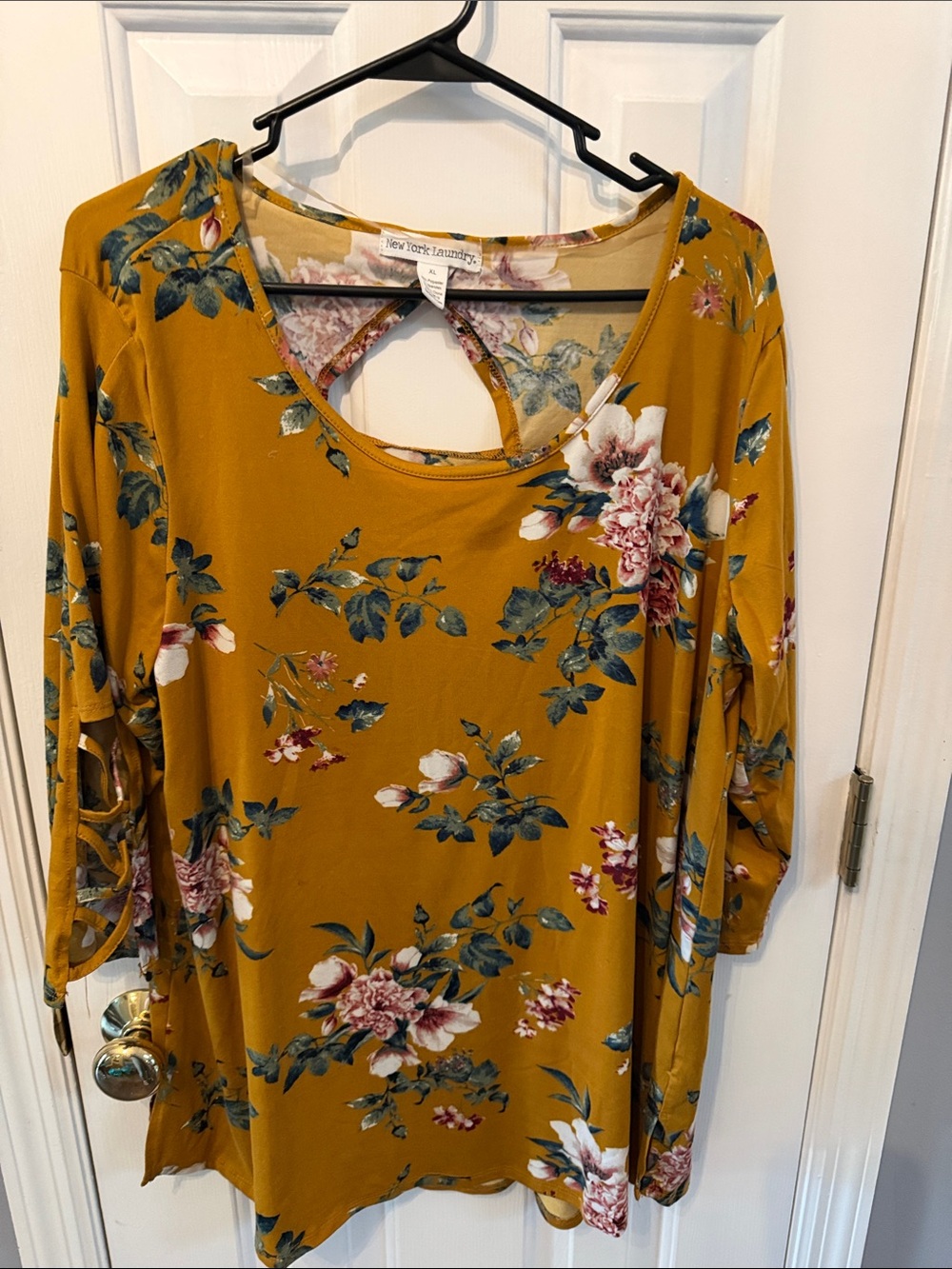 New York Laundry Mustard Floral Keyhole-Back Tunic